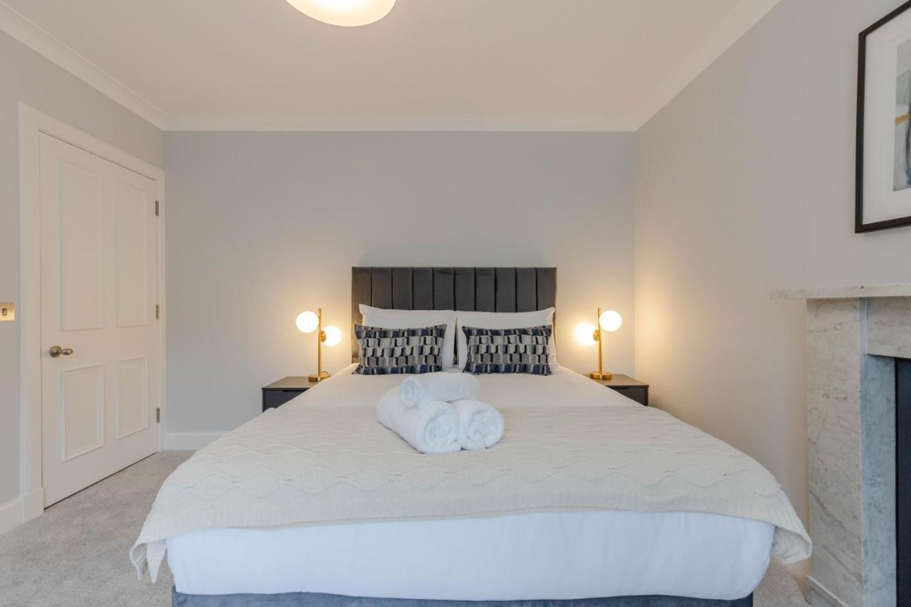 Dragon Suites - Ladon Suite - 2 Bed City Centre Luxury Apartment Edinburgh Exterior photo
