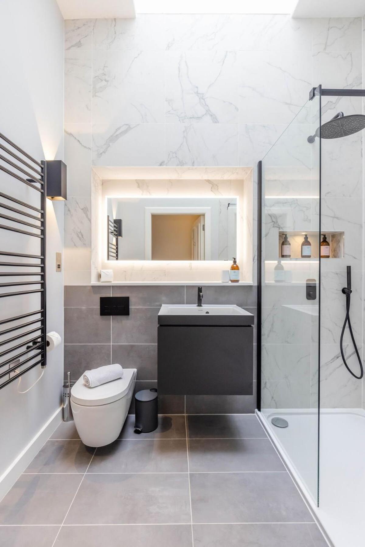 Dragon Suites - Ladon Suite - 2 Bed City Centre Luxury Apartment Edinburgh Exterior photo